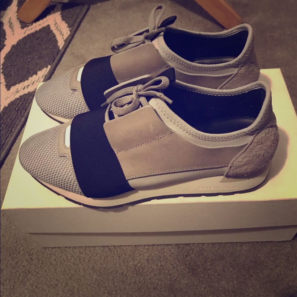 Balenciaga sneakers - Picture 3 of 8